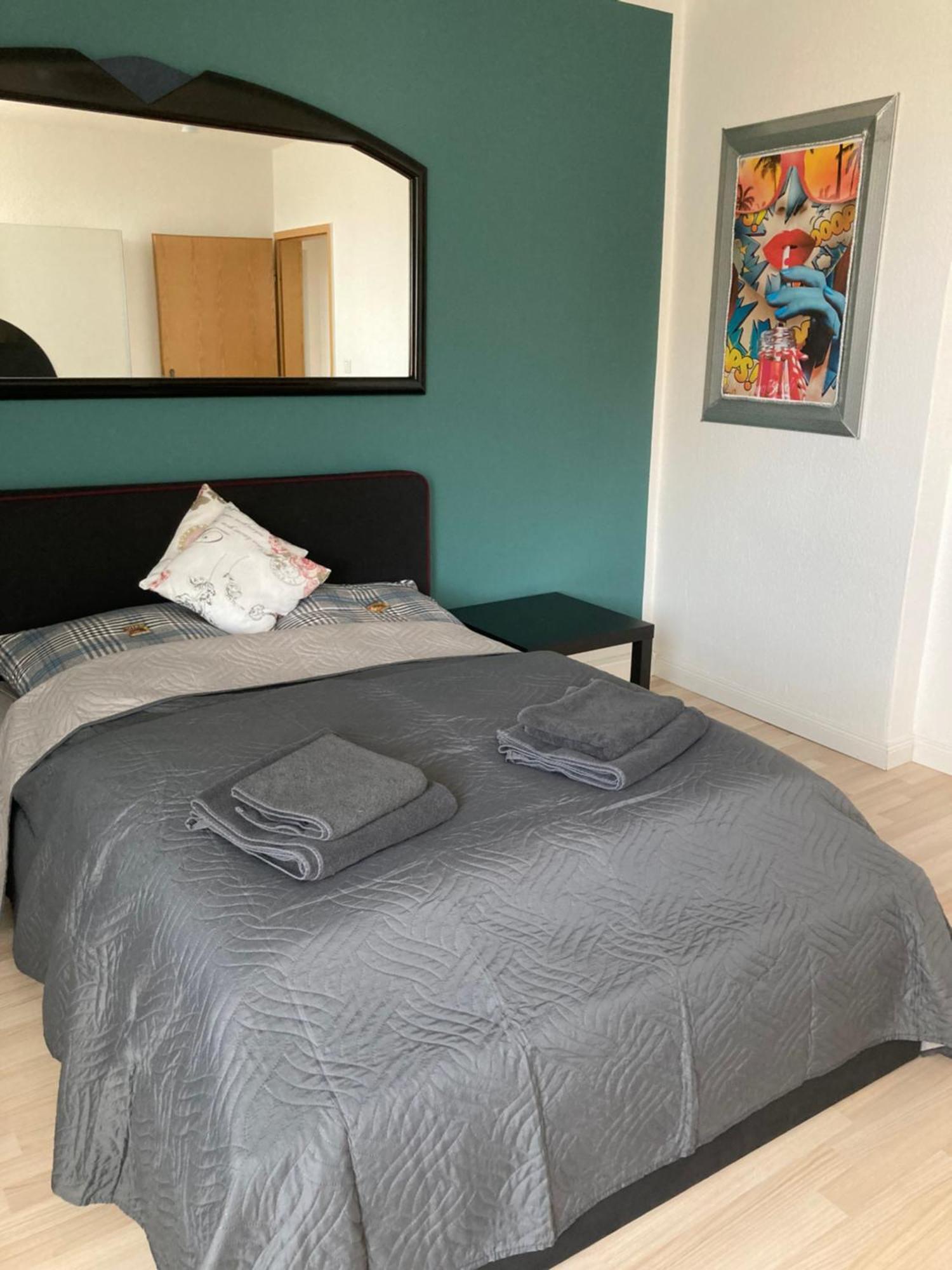 Betongold Apartment Дуйсбург Екстериор снимка