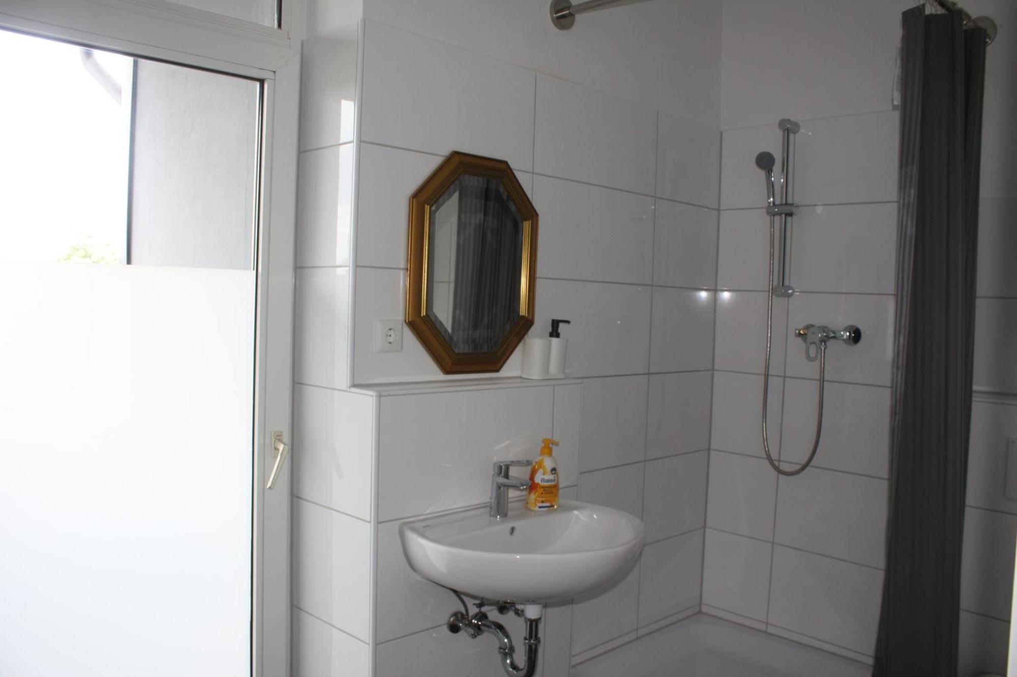 Betongold Apartment Дуйсбург Екстериор снимка